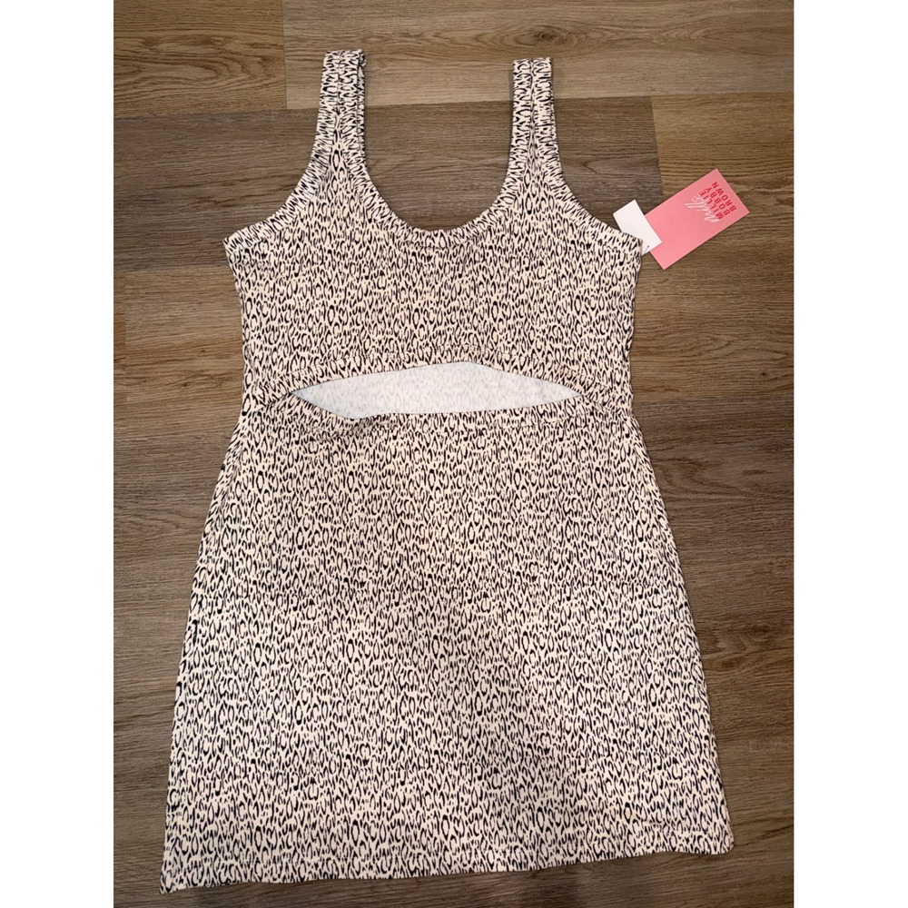 Women leopard mini dress large